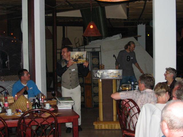 11.09.2004: Dinner and auction