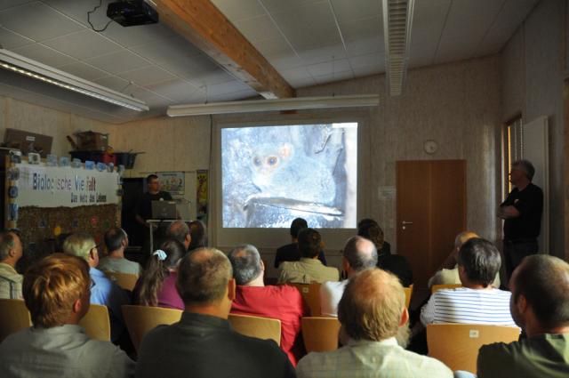 04.09.2010: Presentation about Japanese zoos by Michael