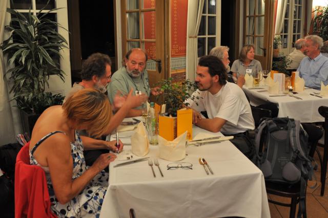 03.09.2011: Dinner and auction