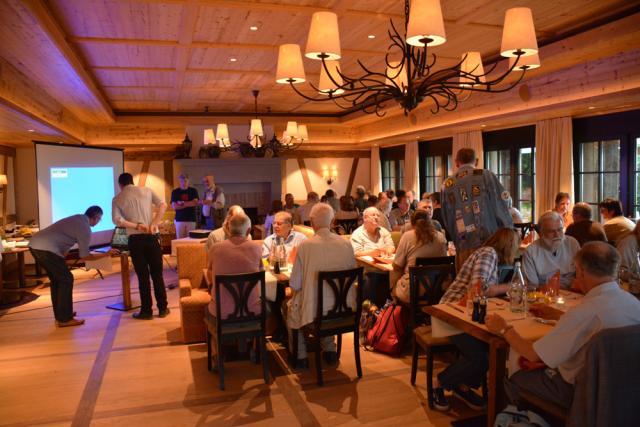 10.09.2016 Dinner and auction